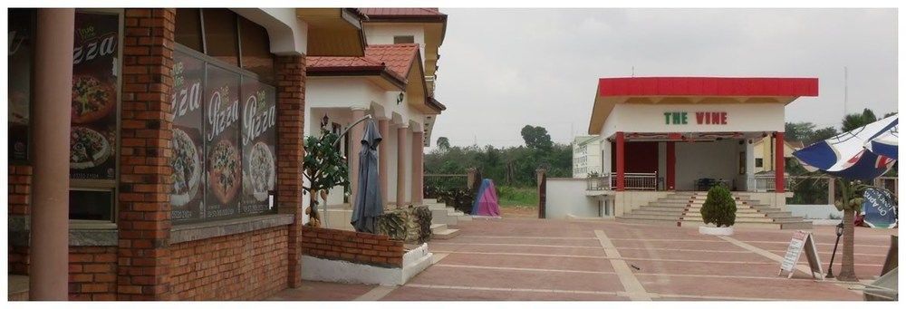 True Vine Hotel Kumasi Zewnętrze zdjęcie